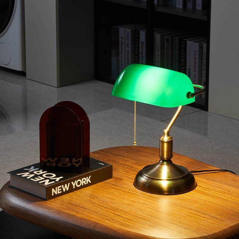 Lampe de bureau métal verre style vintage