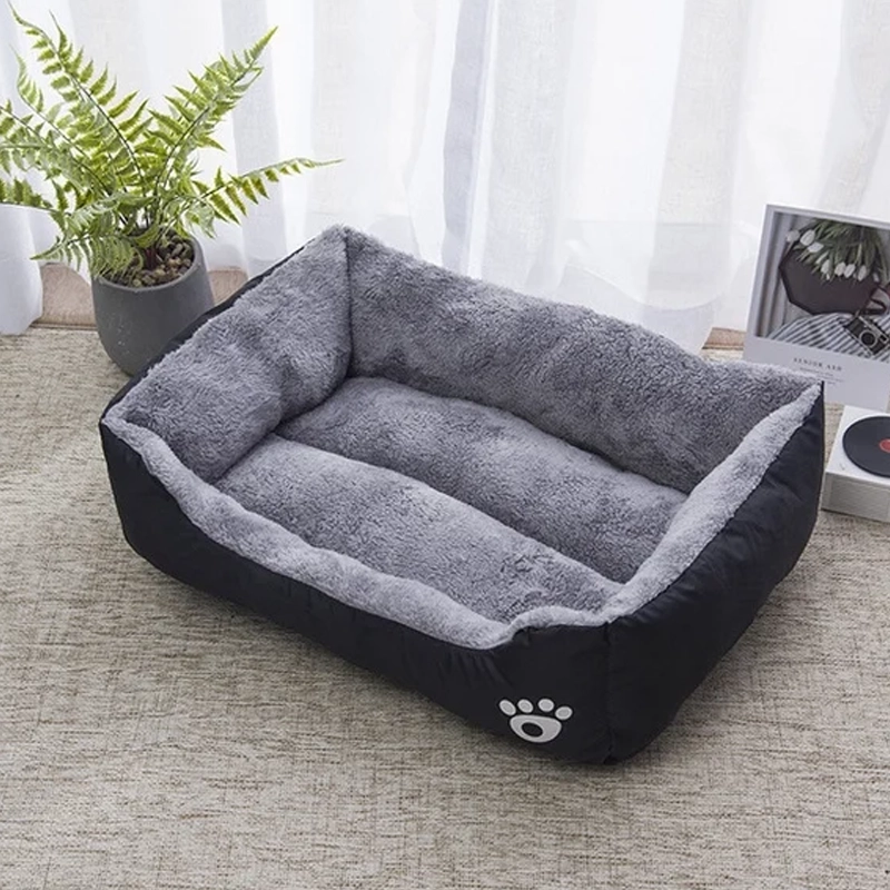 Lit panier chien peluche noir confortable