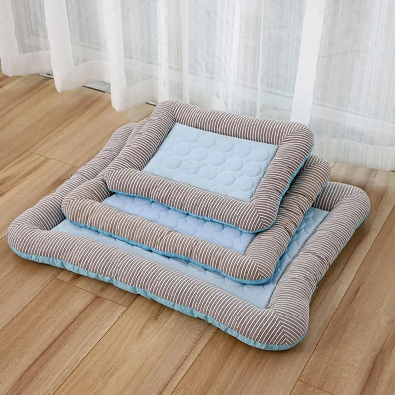 Lit rafraîchissant bleu confortable animaux